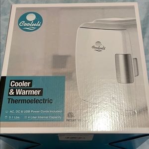 Mini warmer cooler